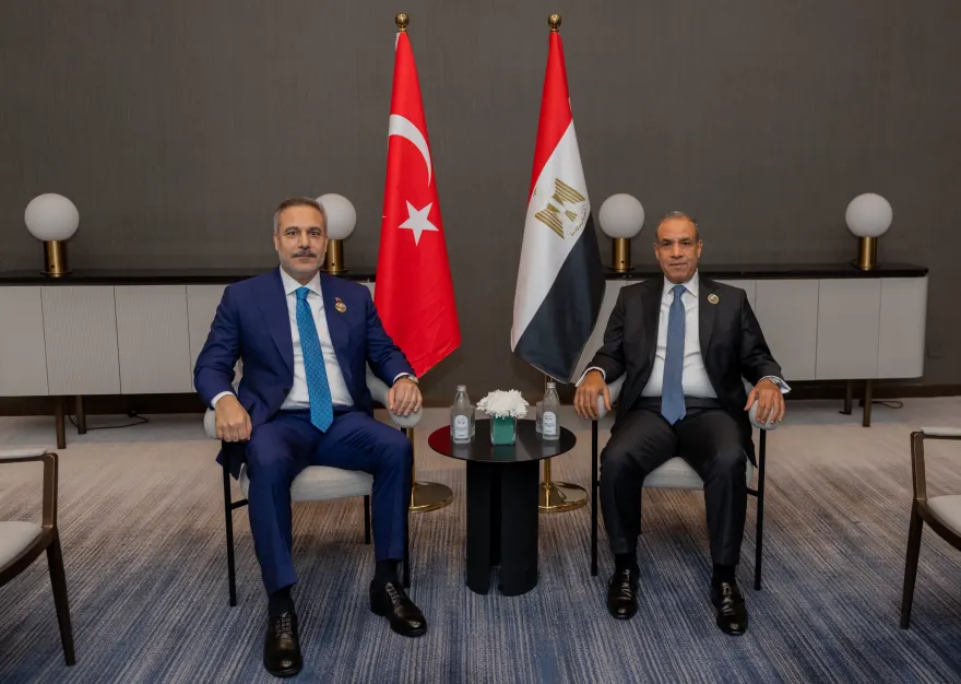Hakan Fidan misirli həmkarı ilə görüşdü