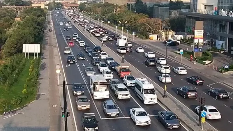 Bakıda bu istiqamətlərdə sıxlıq var