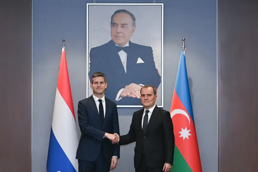 Azərbaycan və Niderland XİN rəhbərləri görüşdü