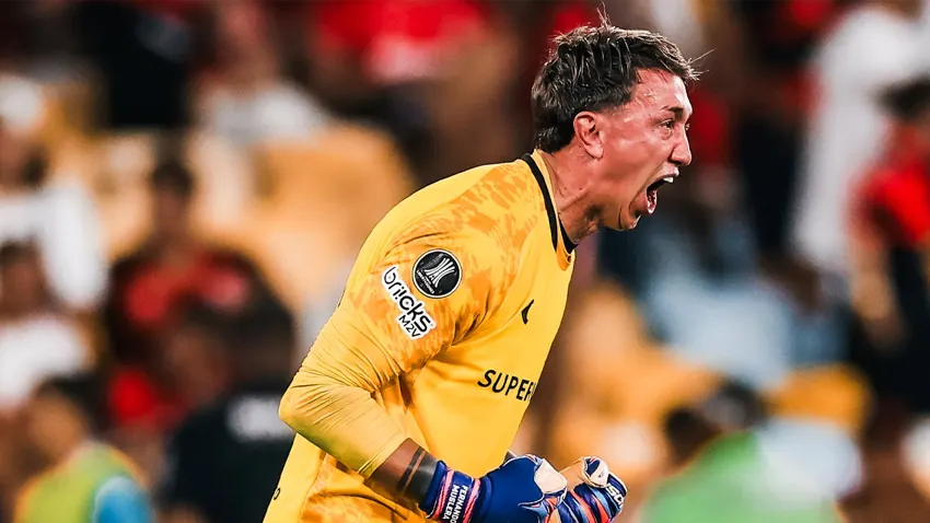40 yaşlı Muslera 3 penalti dəf etdi, ''Estudiantes'' 2009-dan bu yana ilk dəfə finala yüksəldi
