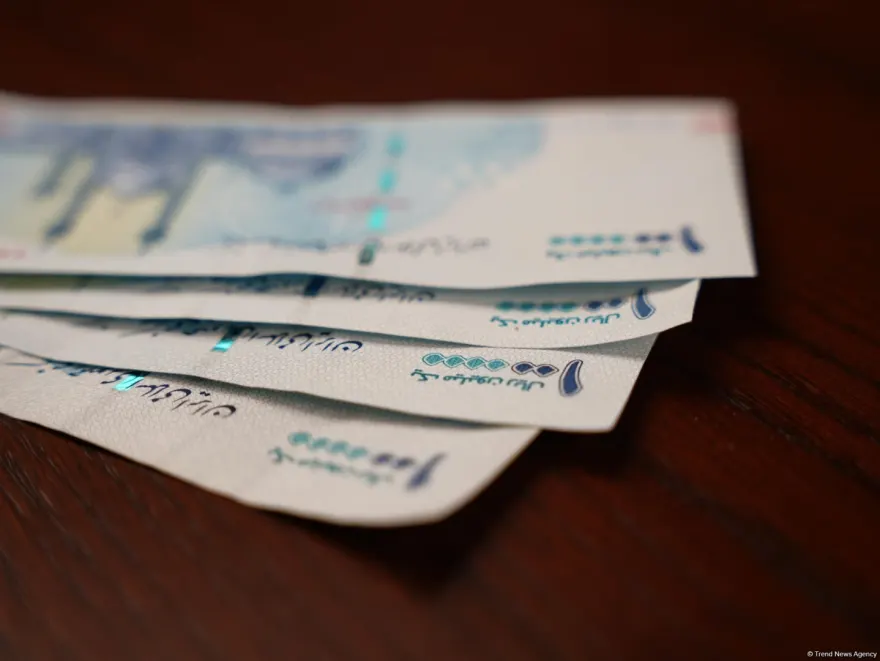 Iran releases currency exchange rates for October 21