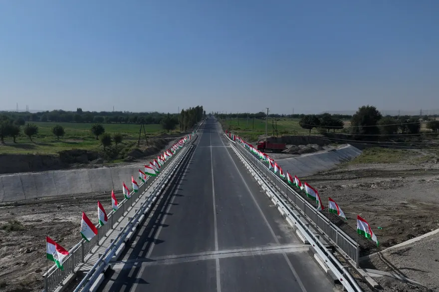 Tajikistan to build 51.4-km road along Rogun reservoir