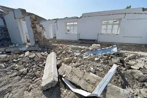 Sökülən evlərə görə kompensasiya... - Təklif