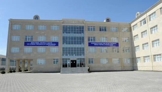 Azərbaycanda ötən il 500 min nəfər işdən çıxıb