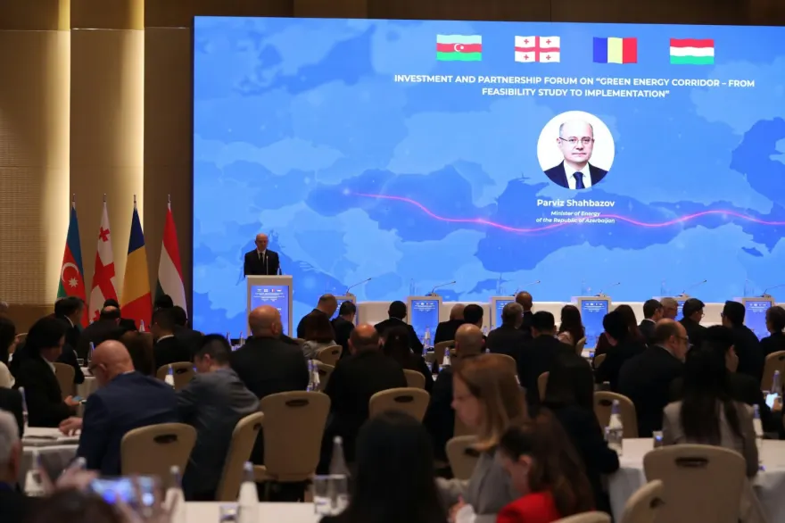 Xəzərlə Avropanı birləşdirəcək Yaşıl Enerji Dəhlizi üzrə yekun investisiya qərarı 2029-cu ildə verilə bilər - Pərviz Şahbazov (FOTO)