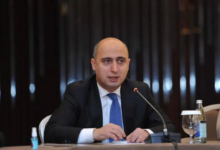 Nazir: 20 ildən sonra rəhbər vəzifələrdə qadınların sayı daha çox olacaq