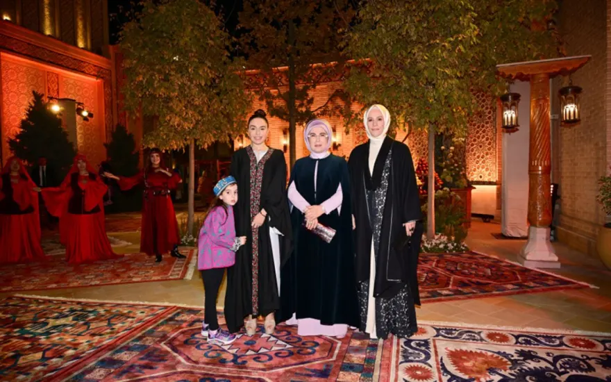 Leyla Əliyeva Əminə Ərdoğanla bir arada