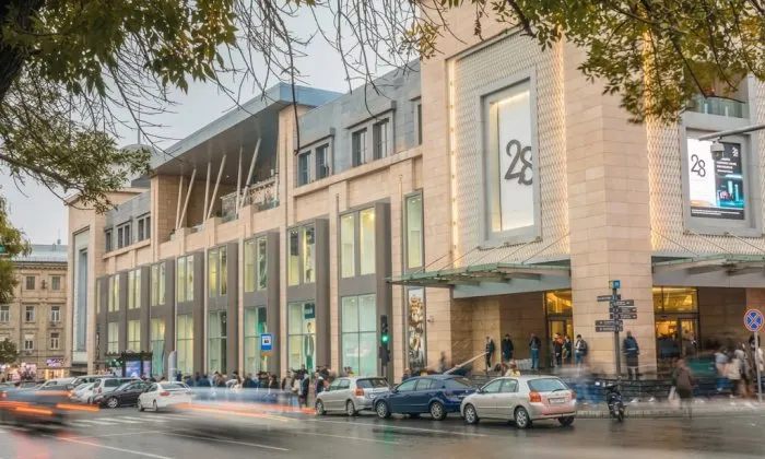 “28 Mall”ın yaxınlığında ölüm hadisəsi baş verdi