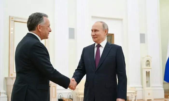 Uitkoff Putinlə danışıqları “konstruktiv” ADLANDIRDI