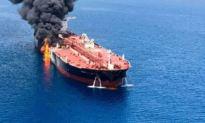 SEPAH körfəzdə 4 gəmiyə zərbə endirdi