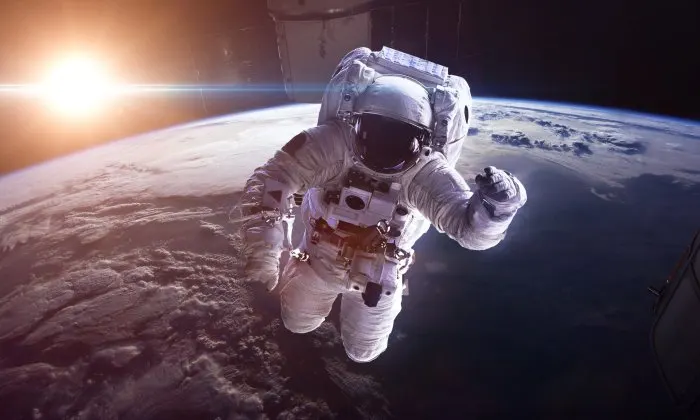NASA astronavtlarının kosmosa gizli apardığı sendviç qalmaqal YARADIB - FOTO