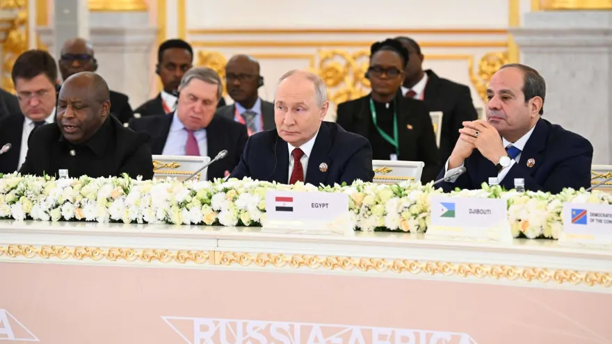 Путин рассказал о расширении дипломатического присутствия РФ в странах Африки