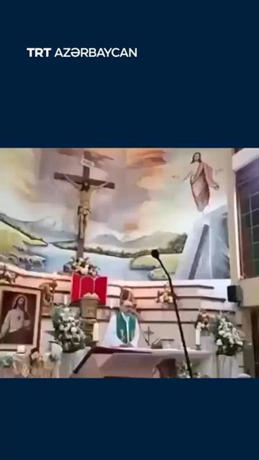 Kilsədə ayin zamanı başına xaç düşən keşiş həyatını itirib