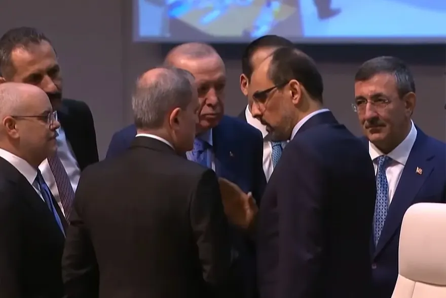 Rəcəb Tayyib Ərdoğan Ceyhun Bayramovla ayaqüstü söhbət edib – Video