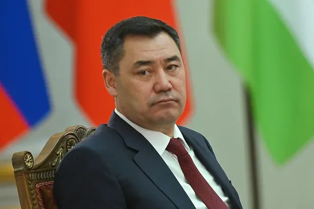 Жапаров заявил о планах олигарха устроить революцию в Казахстане