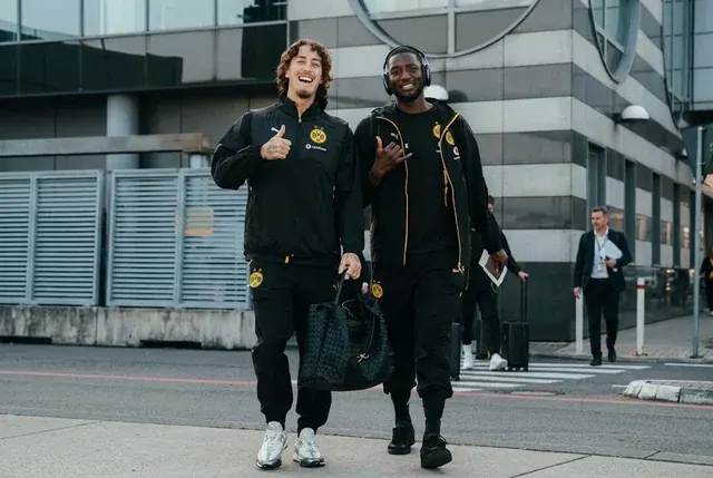 "Borussiya Dortmund" Bakıya yola düşüb - Foto/Video