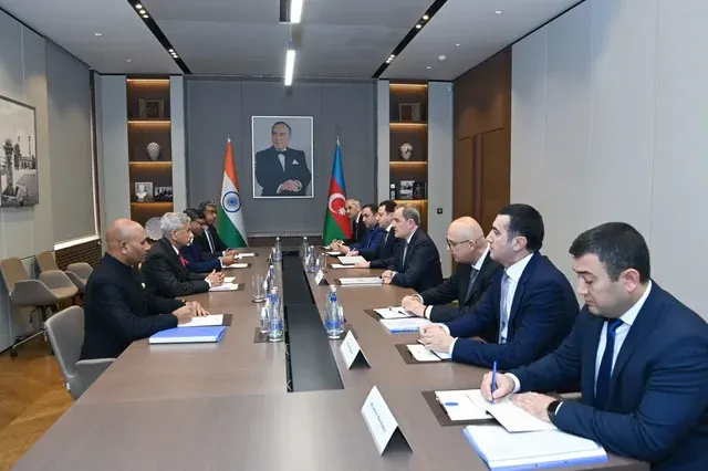 Ceyhun Bayramov hindistanlı həmkarı ilə görüşdü: Nələr müzakirə edildi? - Foto