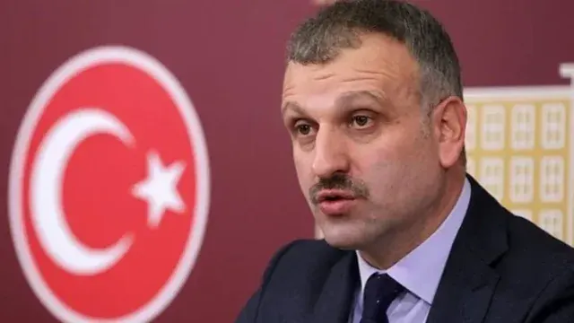 Ərdoğanın baş müşaviri Oktay Saral vəzifəsindən azad edildi?
