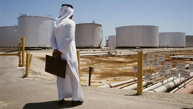 Enerji nəhəngi neft strategiyasını dəyişir: Asiya üçün ehtiyatlar hansı ölkədə toplanacaq?
