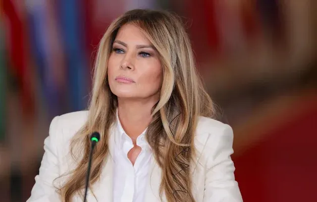 Мелания Трамп объявила о расширении режима тишины за пределы Алешек