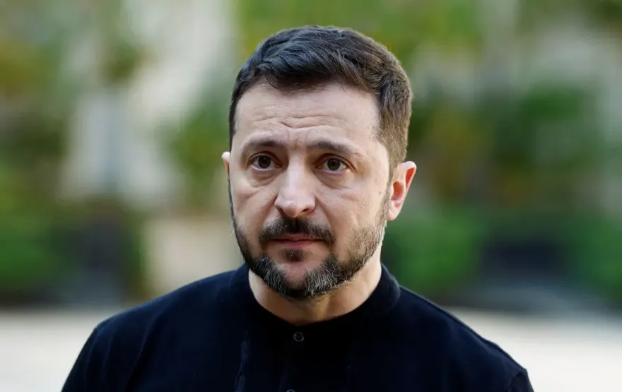 Zelenski Əbu-Dabidə ABŞ və Rusiya danışıqlar qrupları ilə görüş keçirməyi təklif edib