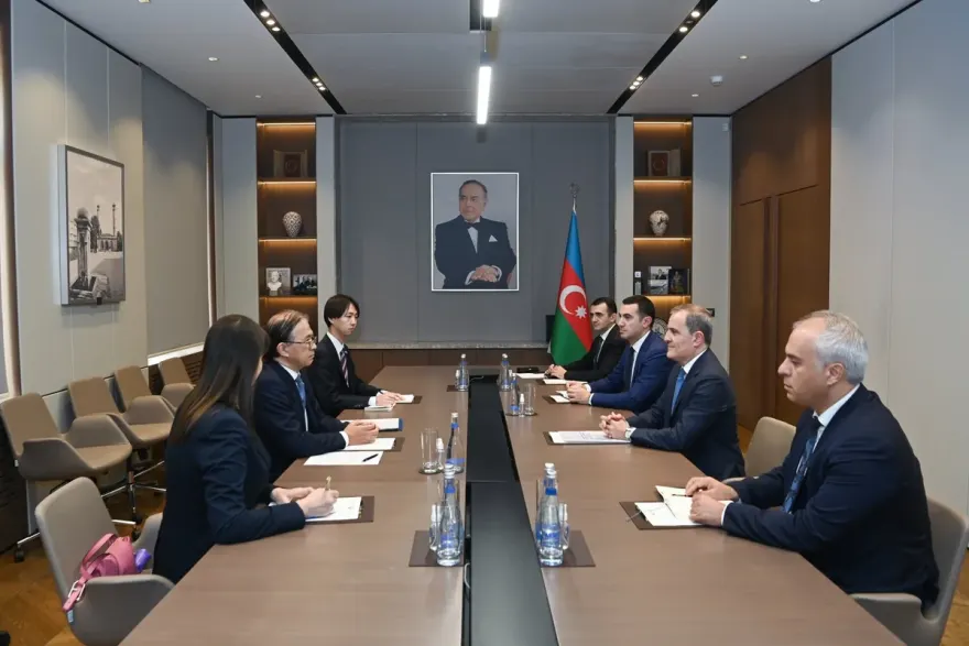Ceyhun Bayramov Yaponiya səfirini diplomatik missiyasının başa çatması münasibətilə qəbul edib
