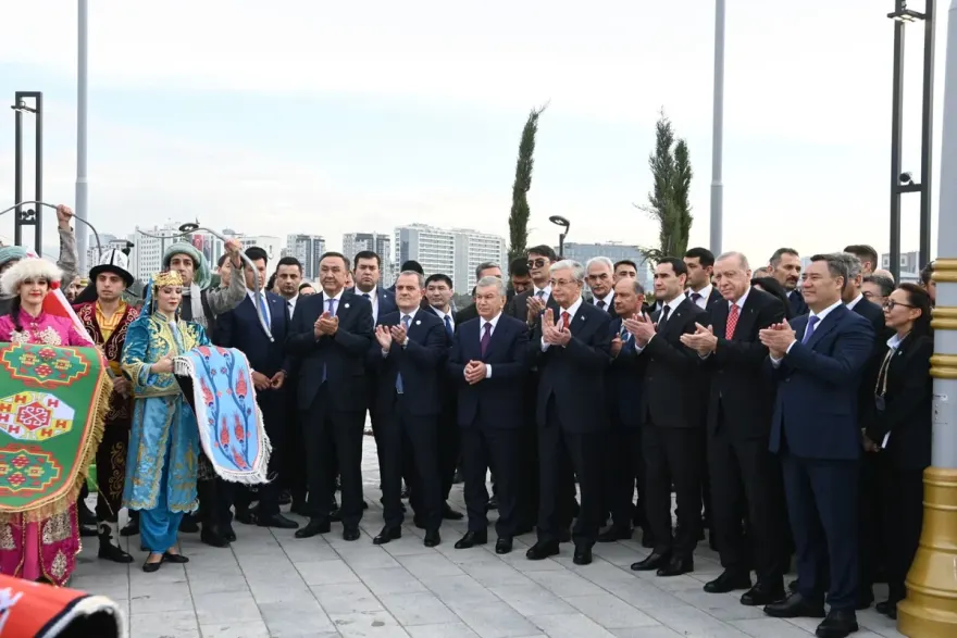 Ceyhun Bayramov Türk Dövlətləri Sivilizasiya Parkının açılışında iştirak edib