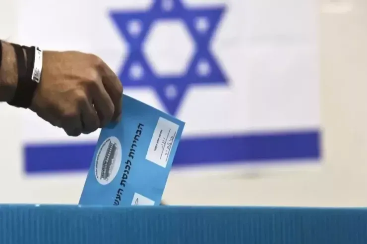 İsraildə seçkilər başa çatdı: Netanyahunun bloku üstünlüyü ələ aldı