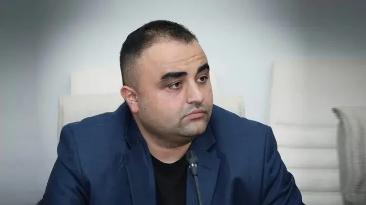 “Qardaşlıq daxili işlərə qarışmaq demək deyil”