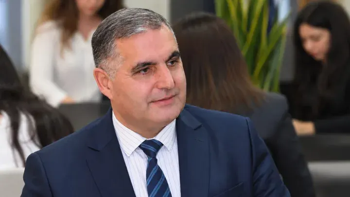 Soltanlının gülləri heç vaxt solmayacaq...