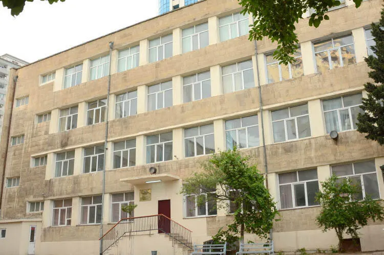 В Азербайджане часть колледжей закроют