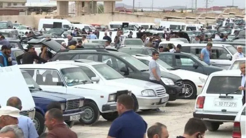 Satıcı çox, alıcı isə yox dərəcəsindədir - Bakı avtomobil bazarında son vəziyyət