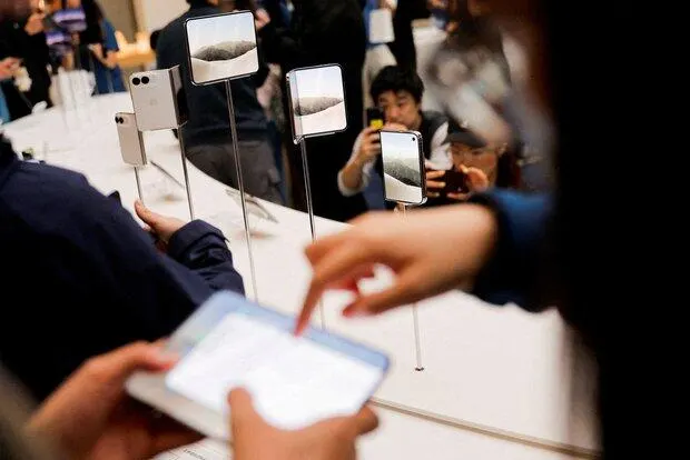 У самого дорогого iPhone нашли недостатки