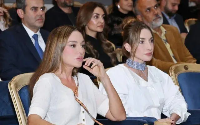 Mehriban Əliyeva və ailə üzvləri "Qağayı" tamaşasını izlədilər - FOTOLAR