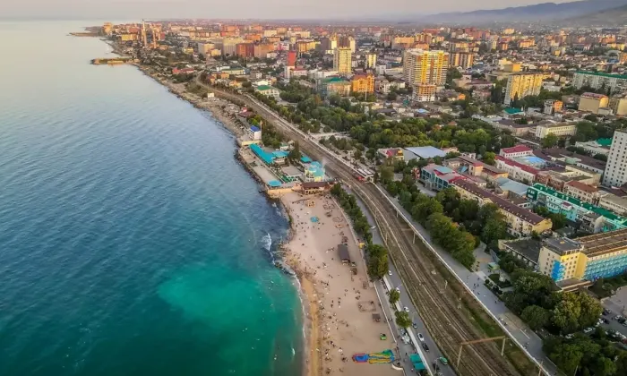Xəzər dənizindəki adalar materikə birləşdi: Dağıstanın ərazisi genişləndi