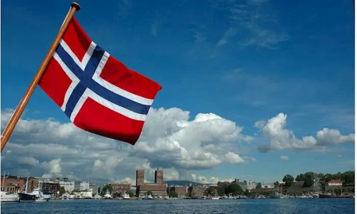Norveçdən Trampa CAVAB