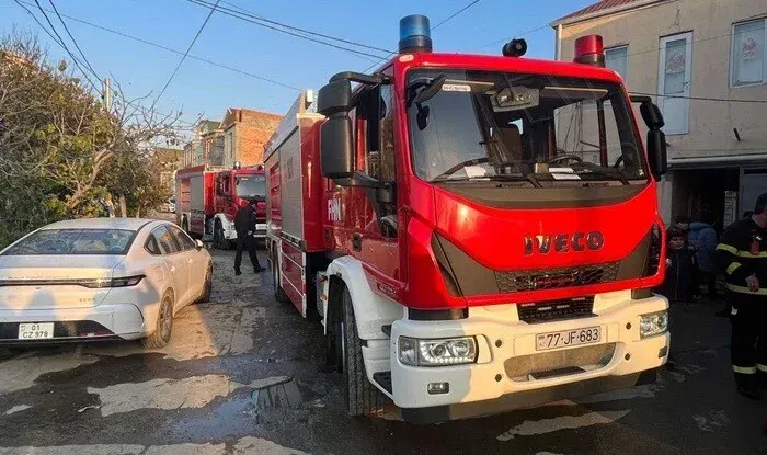 Yaşayış binasında yanğın: sakinlər təxliyə olundu
