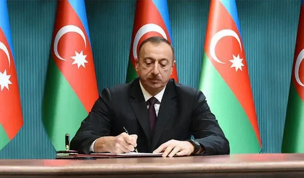 Elçin Yusubov vəzifəsindən azad edildi