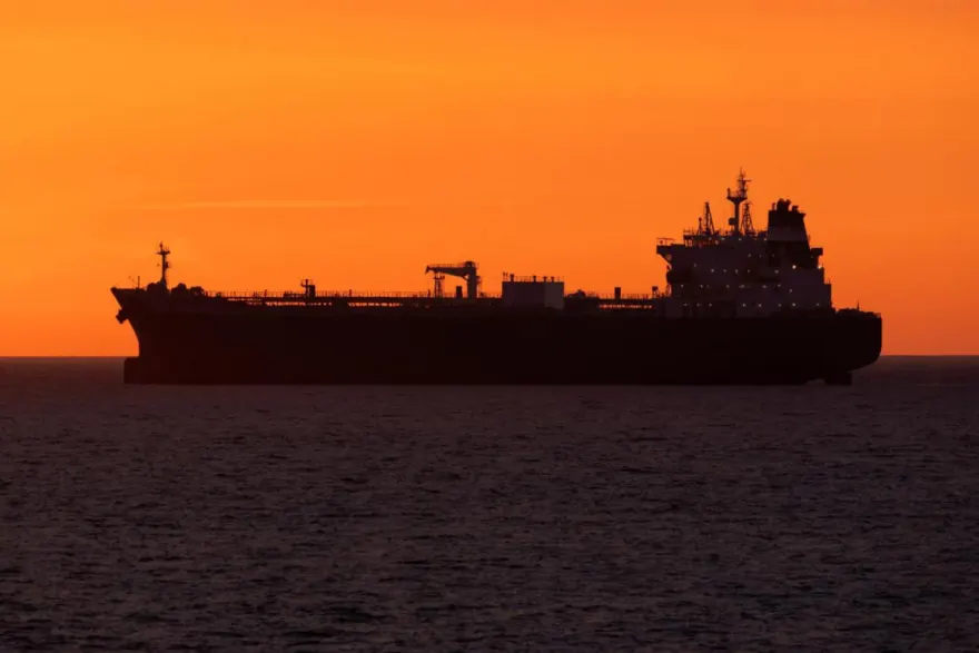 Rusiya dizeli ilə yüklənmiş ilk tanker yola düşdü