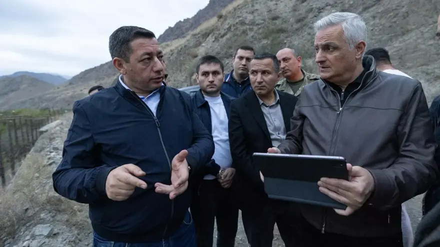 Erməni nazirlər Zəngəzur dəhlizinə görə Sünikə gəldilər