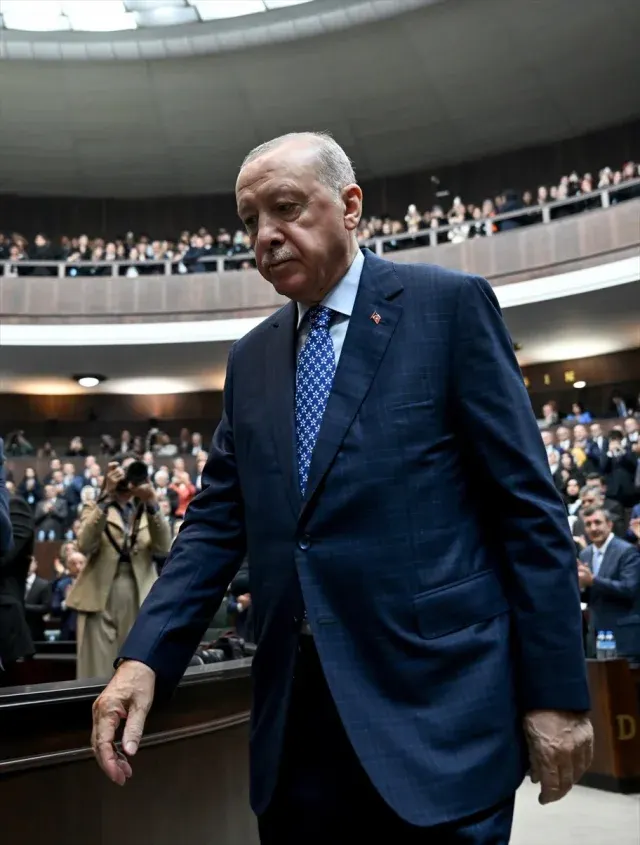 Ərdoğanın qalstukundakı detal diqqət çəkdi: Hansı mesajı verdi?