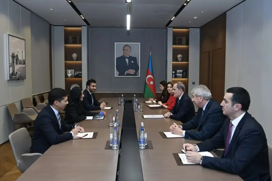 Ceyhun Bayramov BMT Turizmin Baş katibi ilə görüşdü