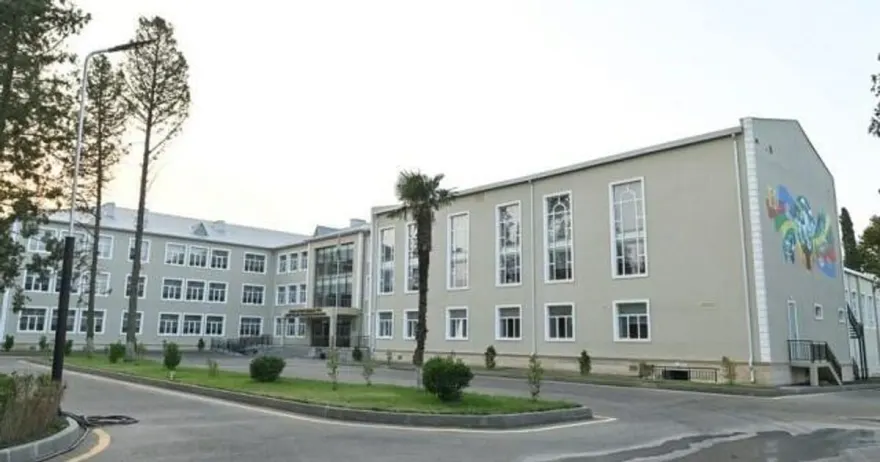 Məktəb mühafizəçisinə hücum edənlər həbs olundu