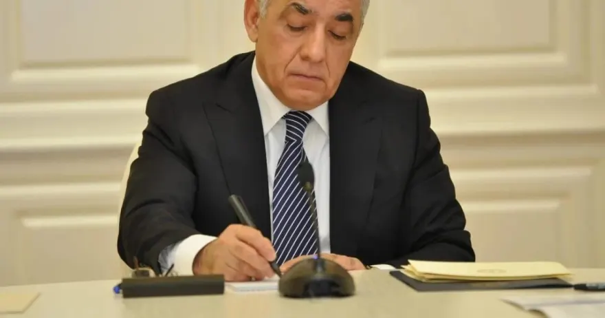 Baş nazir qərar imzaladı