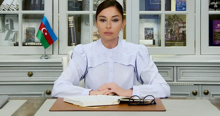Birinci vitse-prezident Mehriban Əliyeva Fərhad Xəlilovu təbrik edib