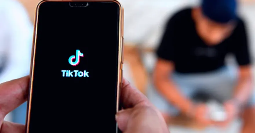 “Tiktok” vasitəsilə kredit götürmək istədi, başına iş gəldi