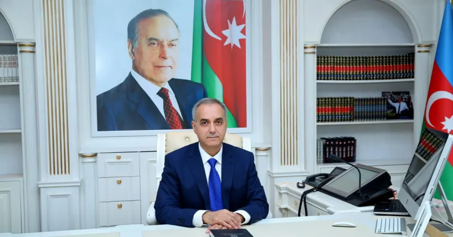 İcra başçısı üç vəzifəli şəxsi İŞDƏN ÇIXARDI